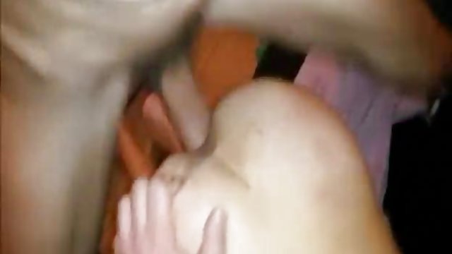 肛門和喜歡厚公雞的女學生性交