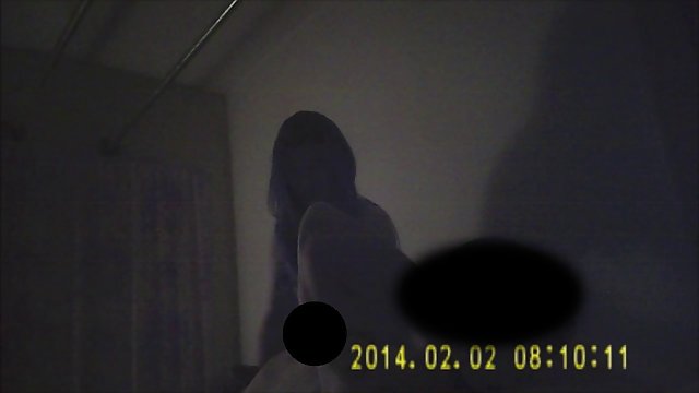 普托斯穿透了一個熱的蕩婦